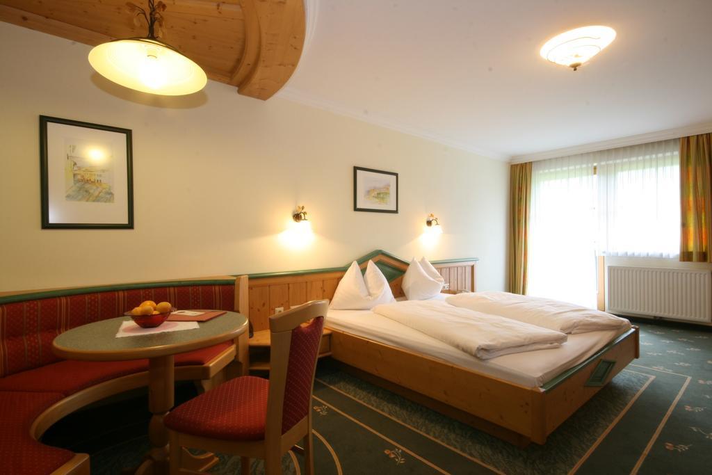Alpenhotel Neuwirt Schladming Quarto foto
